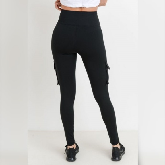 Highwaist Hybrid Cargo Adventurer Leggings - Picture 6 of 7